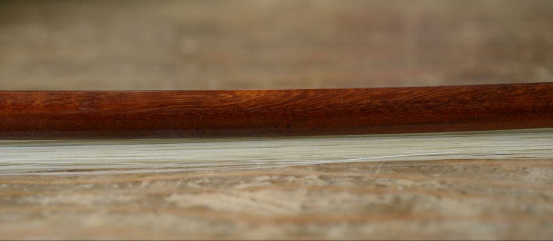 4/4 銀黒檀チェロ弓　美杢フェルナンブコ　80.6g