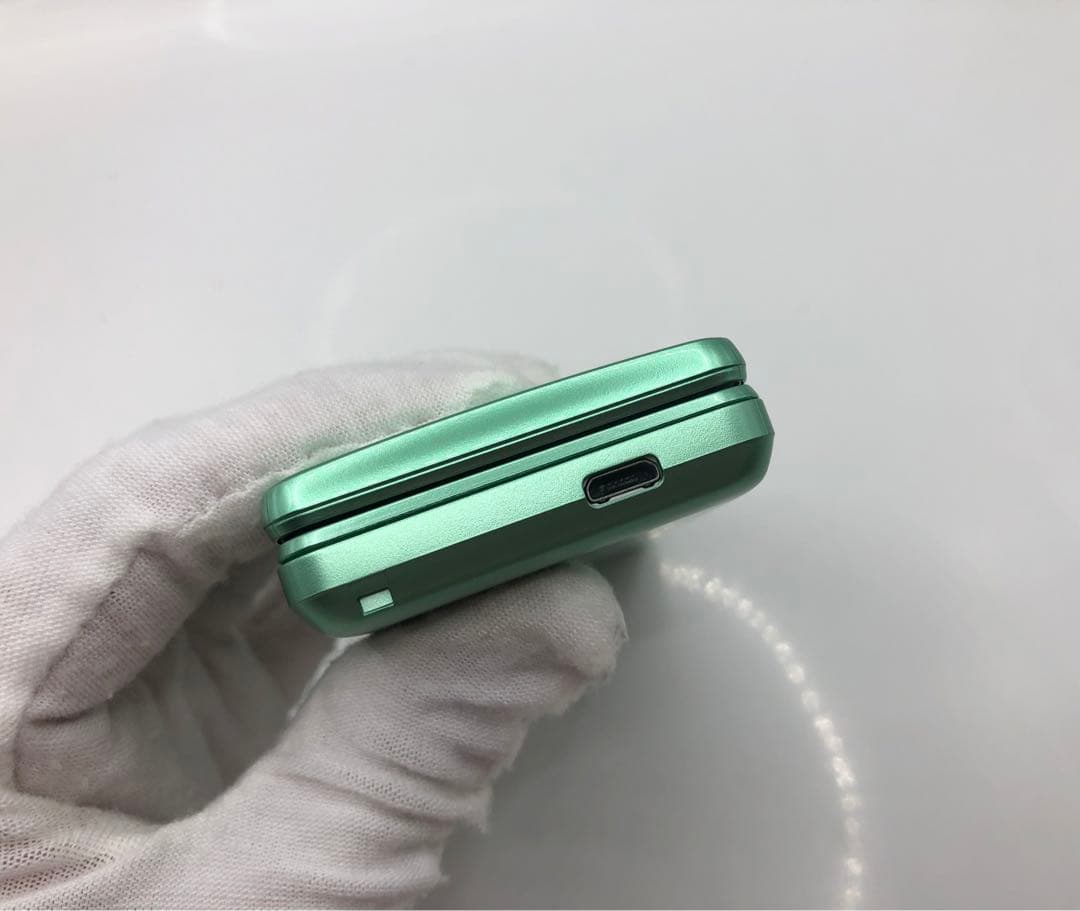 【Simフリー】AQUOS ケータイ3　805SH　LTE（4G）グリーン