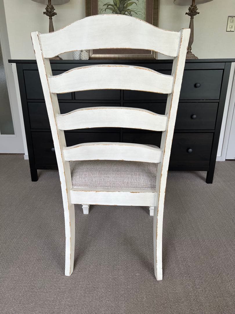 ④ ダイニングチェア　アンティーク仕上げ　白　送料込　輸入家具