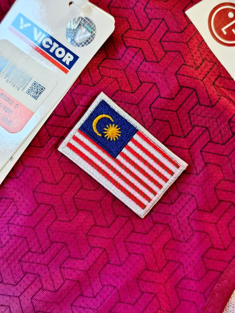 VICTOR公式限定LZJ選手モデル マレーシア代表 選手支給ウェアYONEX