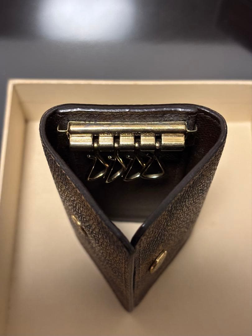 【大幅値下】ルイヴィトン　ダミエ　4連キーケース