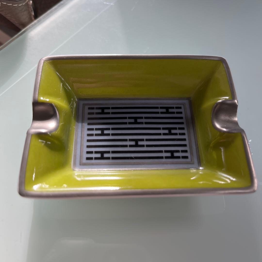 U*☆様 HERMES-PARIS 長方形灰皿 緑と白