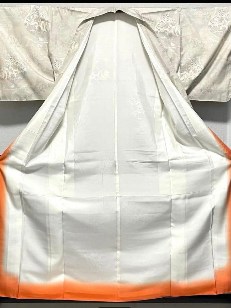 本場白大島紬　花模様　正絹　着物　袷　しつけ糸付き未使用極美品