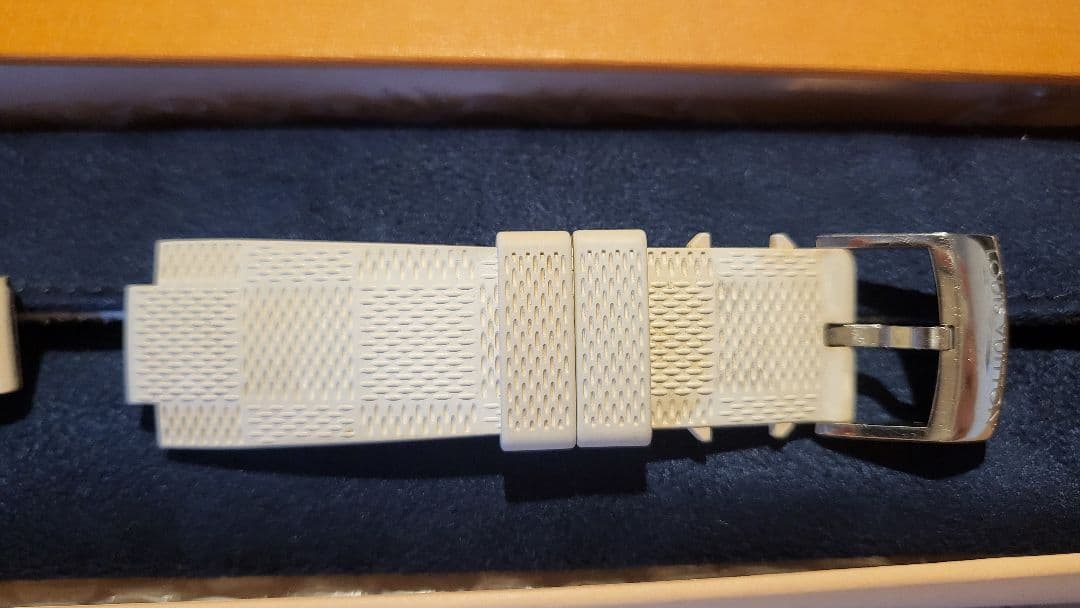 完売　希少　ルイヴィトン　タンブール　ホライゾン　白 ラバー　ベルト