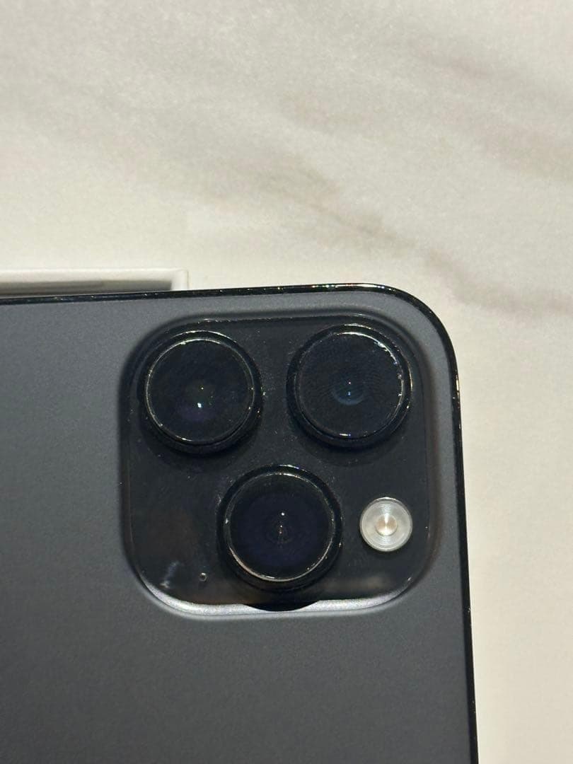 【中古】iPhone14Pro Max 本体 256GB スペースブラック