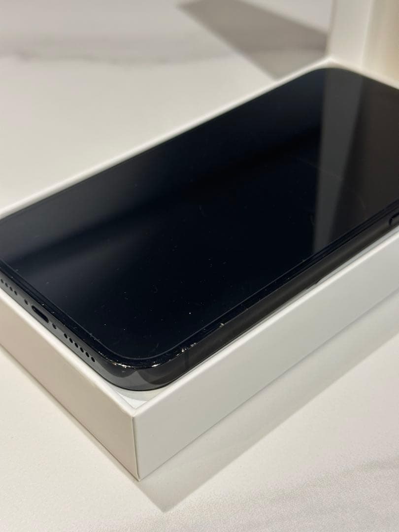 【中古】iPhone14Pro Max 本体 256GB スペースブラック