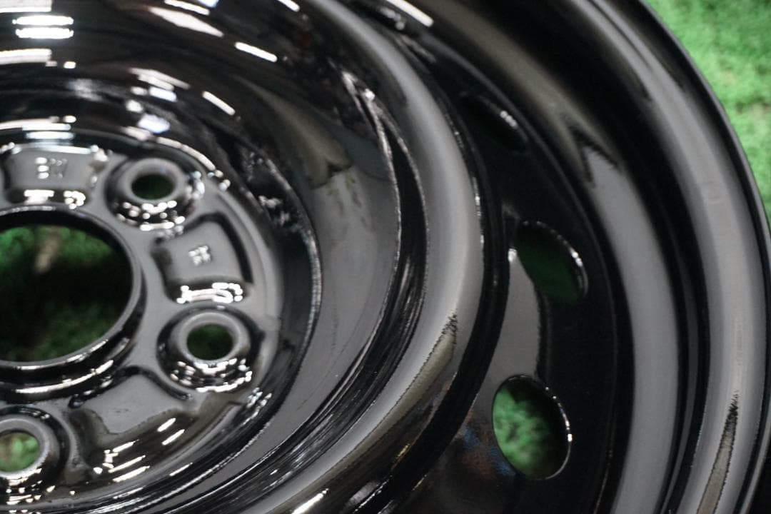 カスタムエディション　ヤリス　RAV4　オーリス　ヴォクシー　エスクァイア