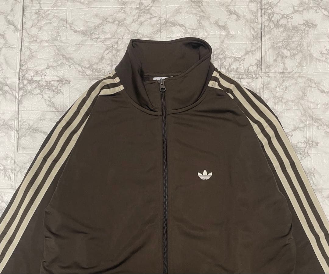 U143 2XSサイズ　トラックジャケット ジェンダーニュートラル ソリュン着用