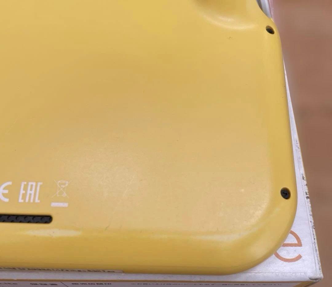 ま*か様 Nintendo Switch Lite イエロー