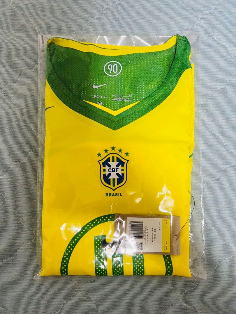 Nike ロナウジーニョ　ユニフォーム　ブラジル復刻版