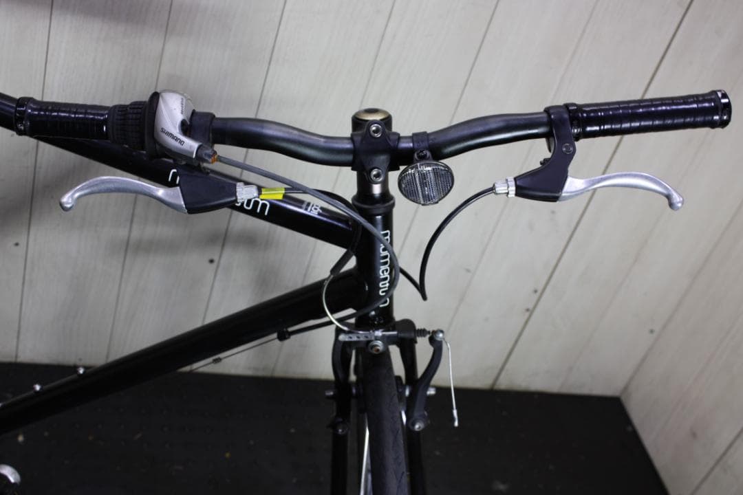 GIANT-MOMENTUM iNEED S-3 700C 7速540mmクロス