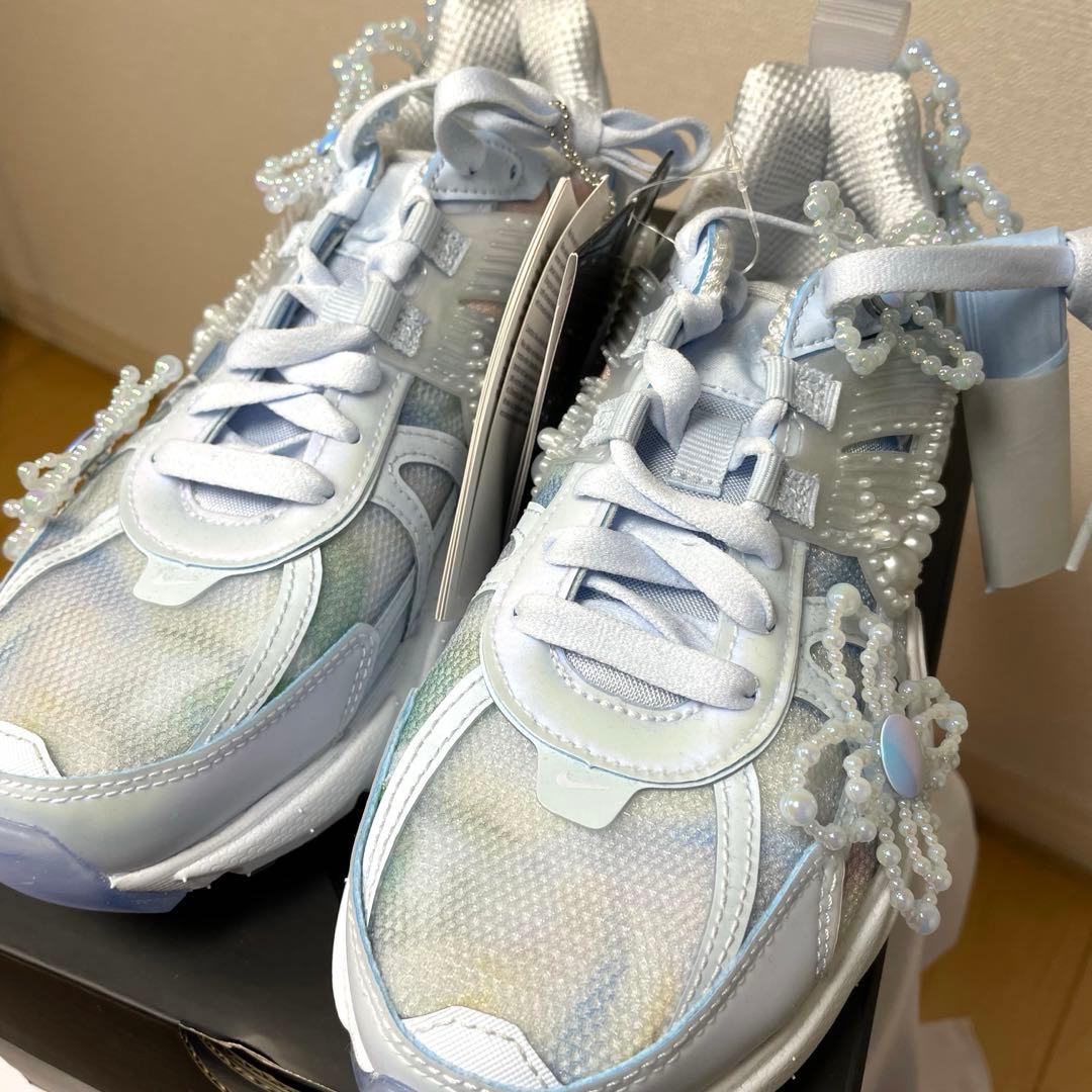 【値下げ】NIKE V2K ラン Women's Artist コレクション