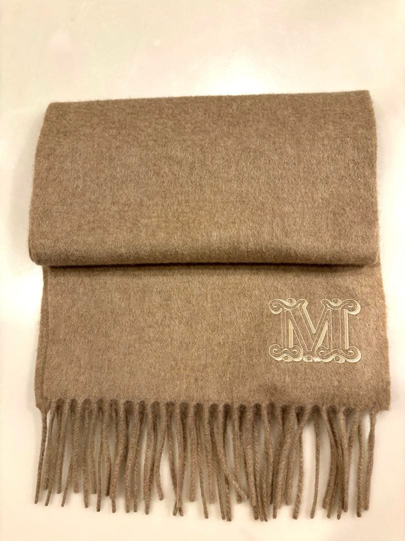 マックスマーラ マフラー