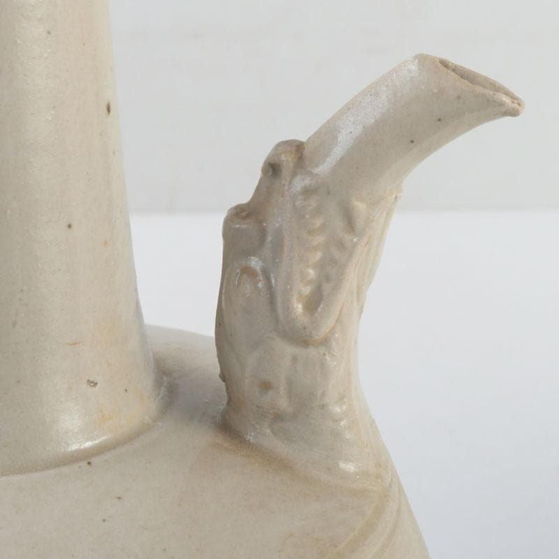 中国　定窯　白磁　神獣文　水注　執壷　輪花鉢　2点まとめて　V　9664