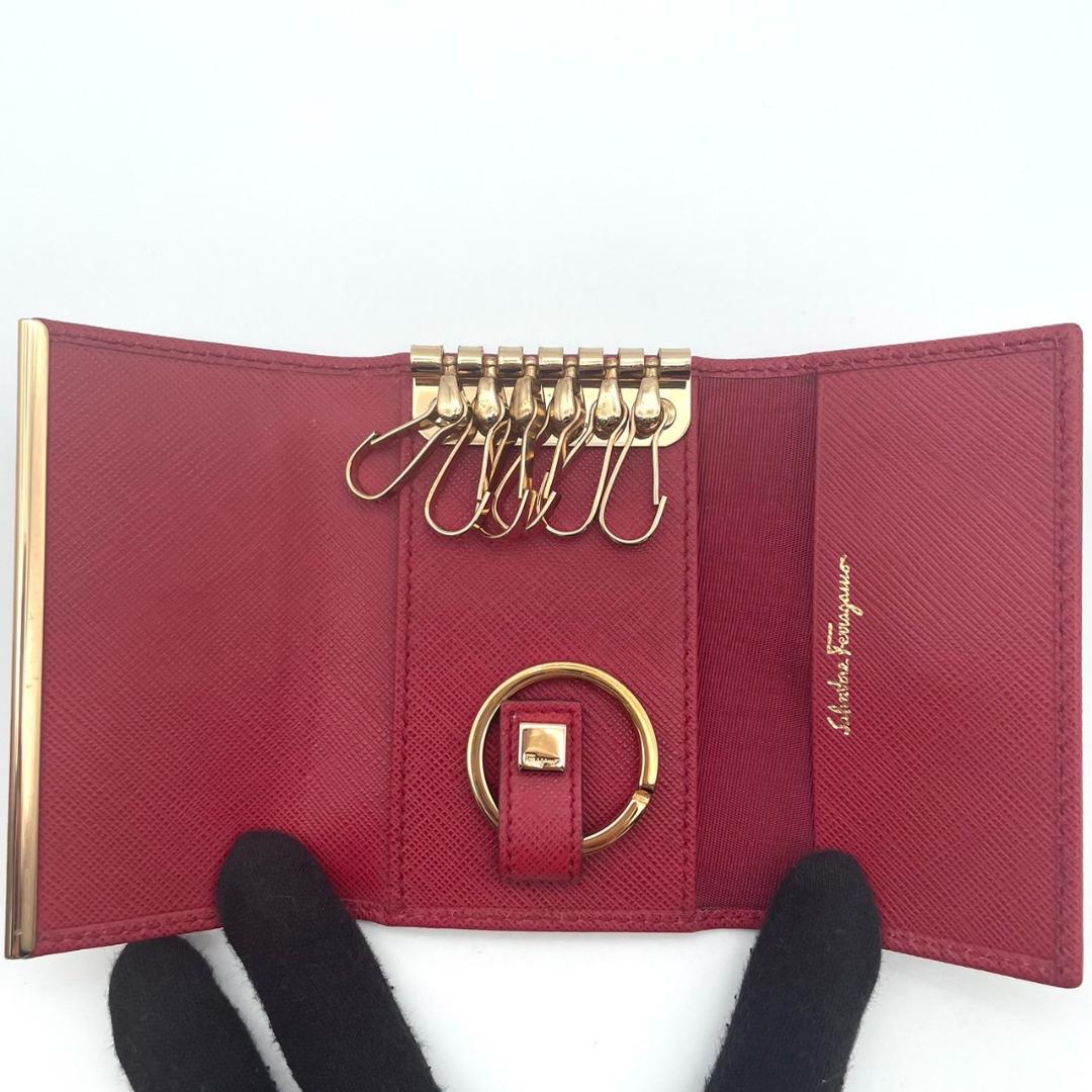 【美品】Ferragamo　フェラガモ　キーケース　６連　本革