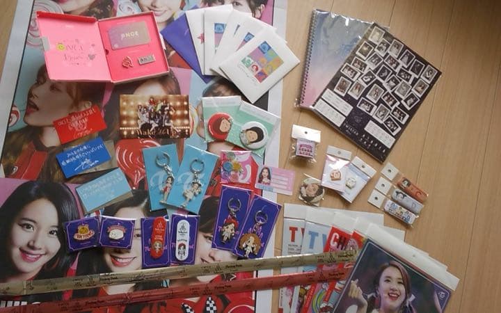 twice グッズ バラ売り