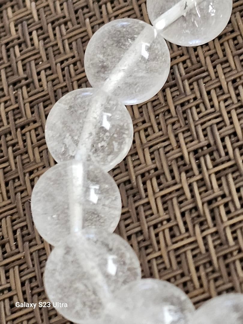 黒平産水晶１２mm１７玉ブレスレツト