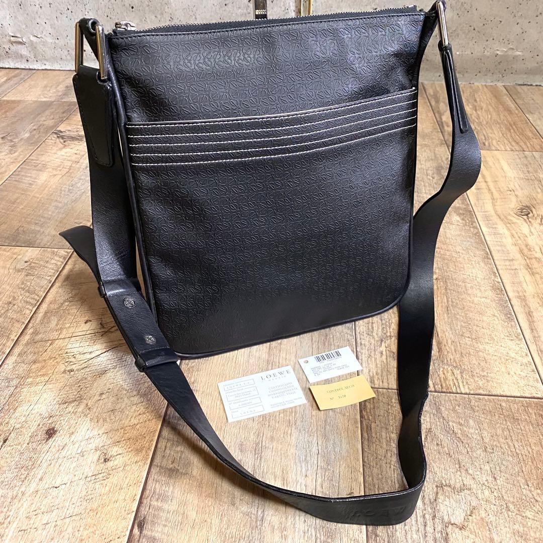本物☆ロエベ アナグラム柄 レザー ミニショルダーバッグ 斜めがけ ボディバッグ