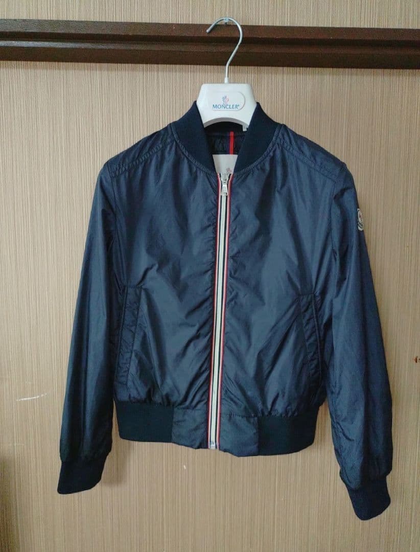 MONCLER モンクレール ライトダウン10a