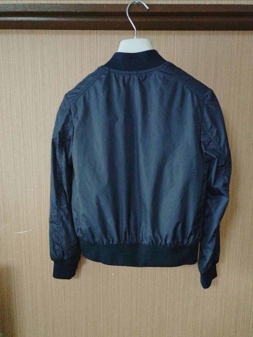 MONCLER モンクレール ライトダウン10a