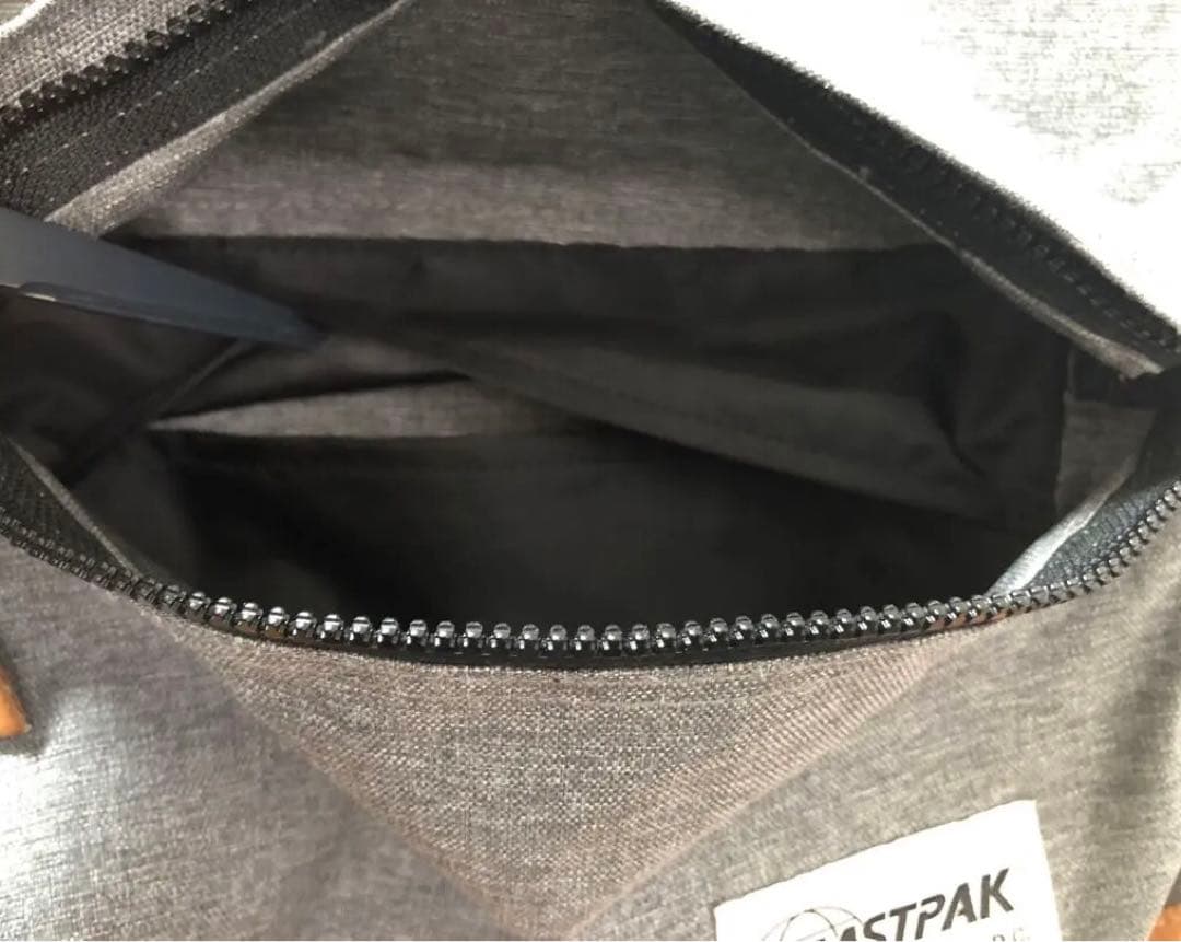 A.P.C. × EASTPAK グレー リュック・バックパック