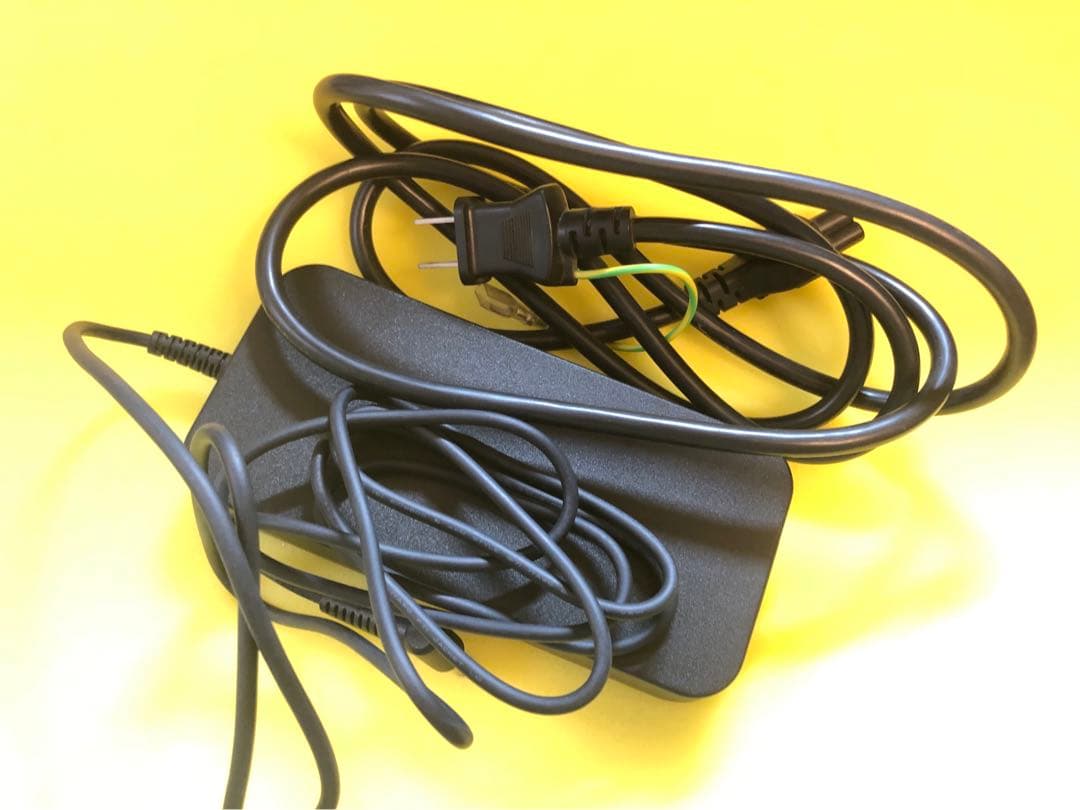 【中古品】Intel NUC Core i7 6770HQ SSD