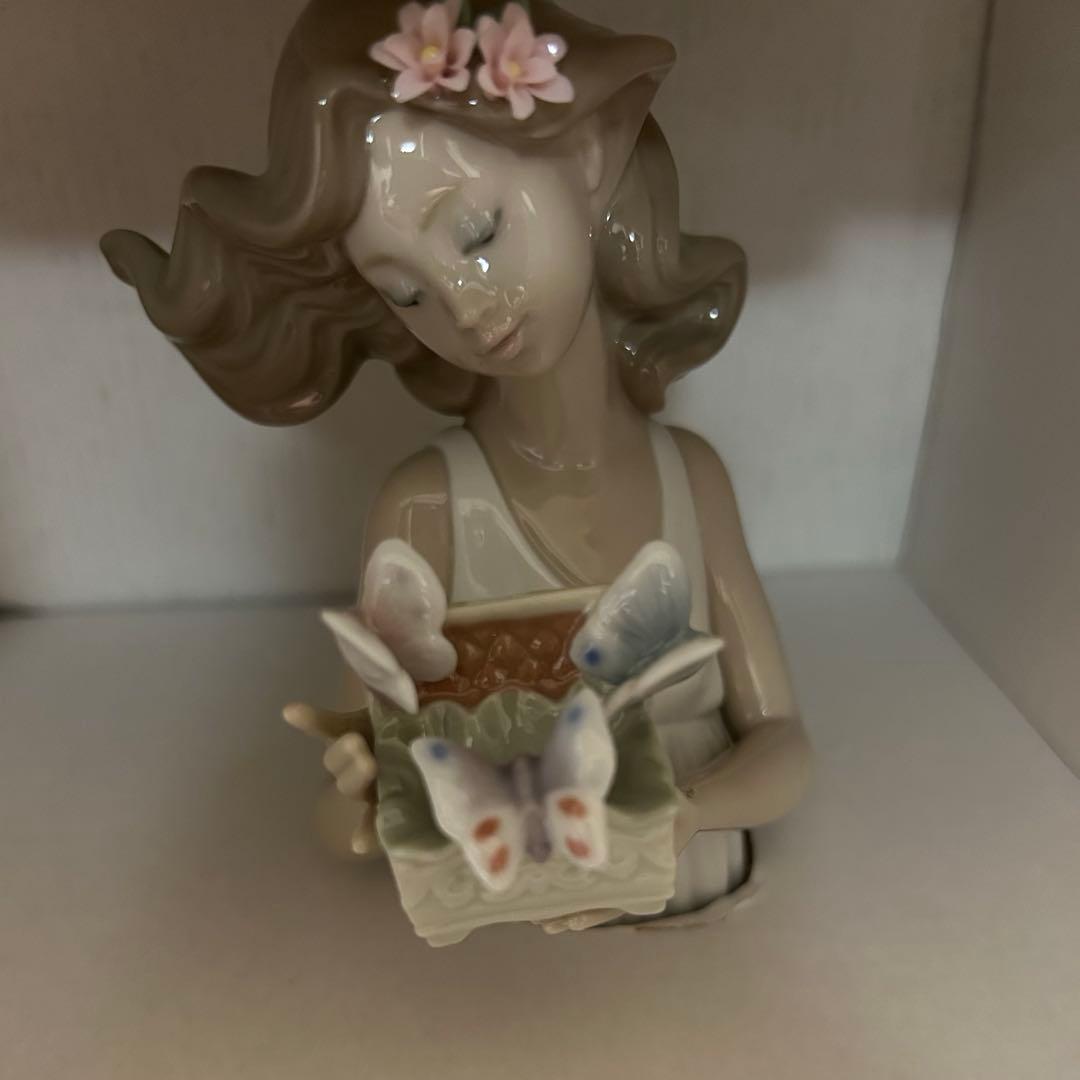 LLADRO リヤドロ 私の宝物 Butterfly Treasures 置物