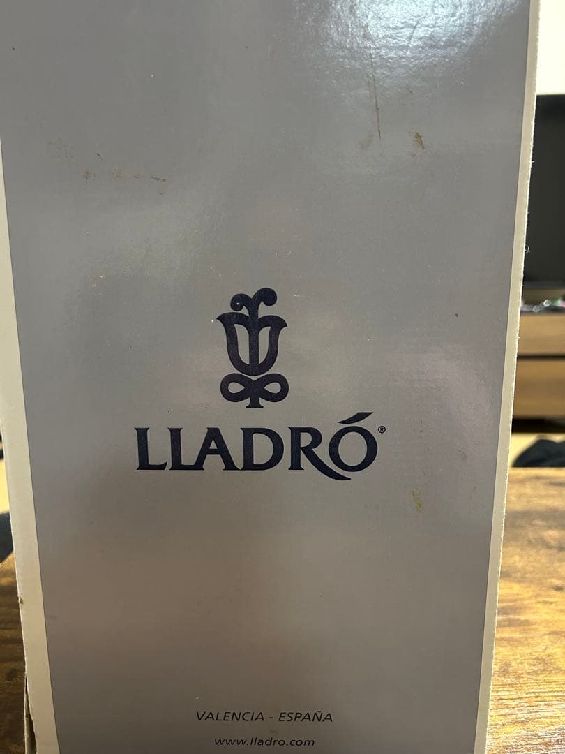 LLADRO リヤドロ 私の宝物 Butterfly Treasures 置物