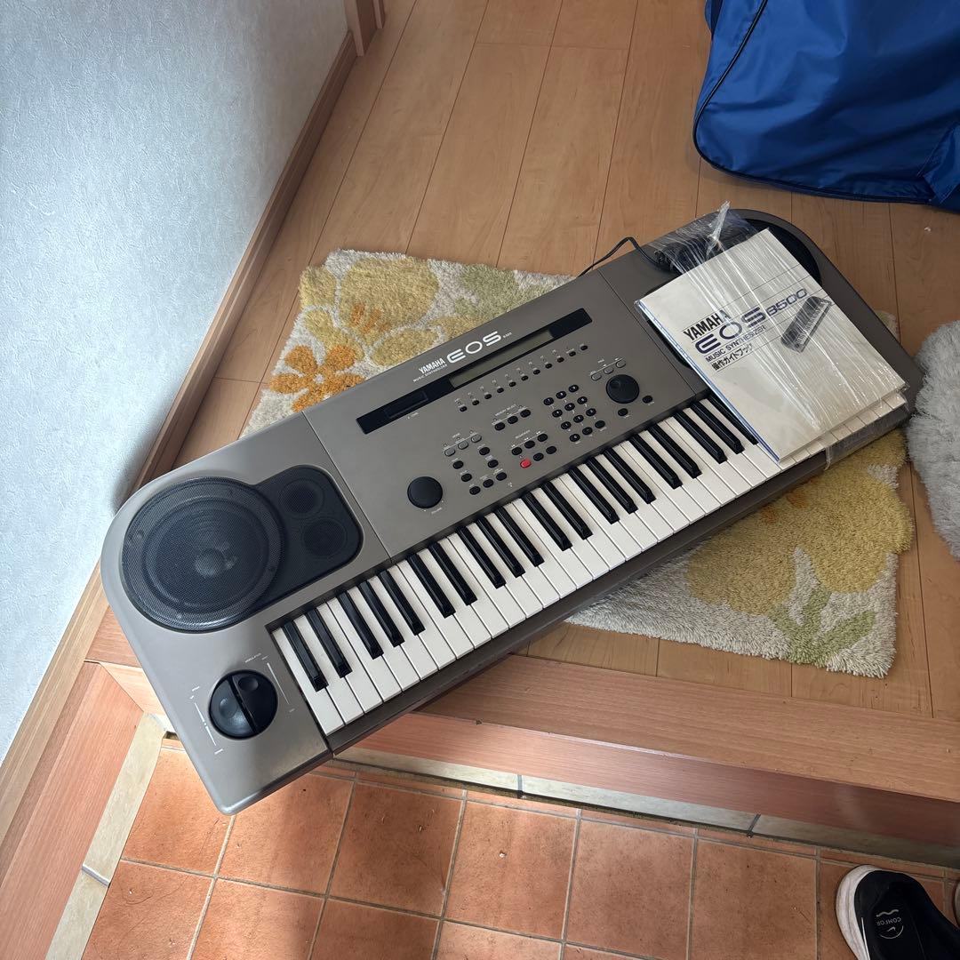 YAMAHA ヤマハ　EOS B500 シンセサイザー 61鍵盤　小室哲哉氏監修
