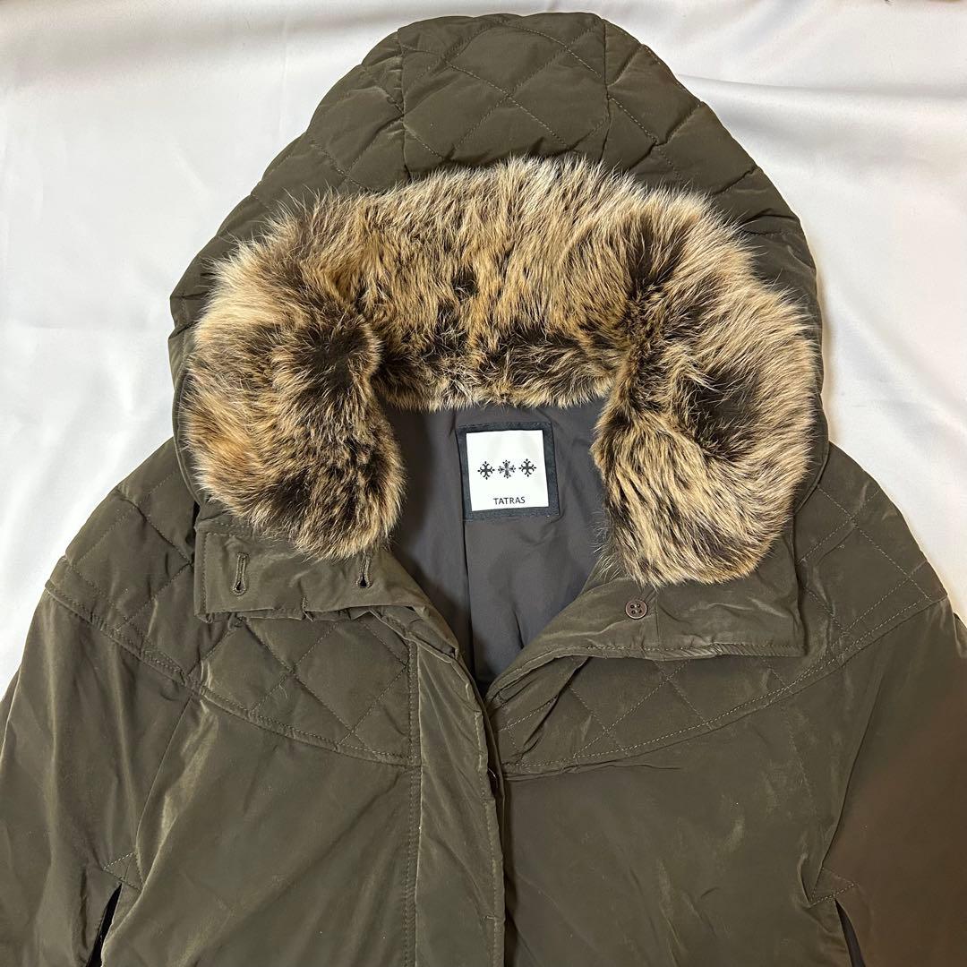 【美品】タトラス　TATRAS　ダウンポンチョ　2WAY　ファー　カーキ　02