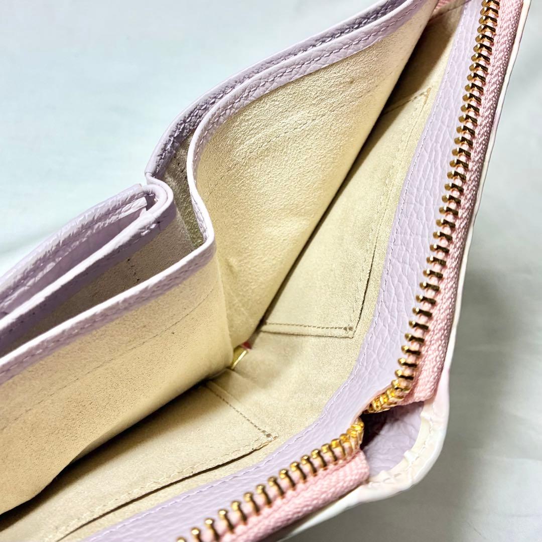 【新品】　ハースケジュール　チュレット　二つ折り財布　ホワイトローズ　人気