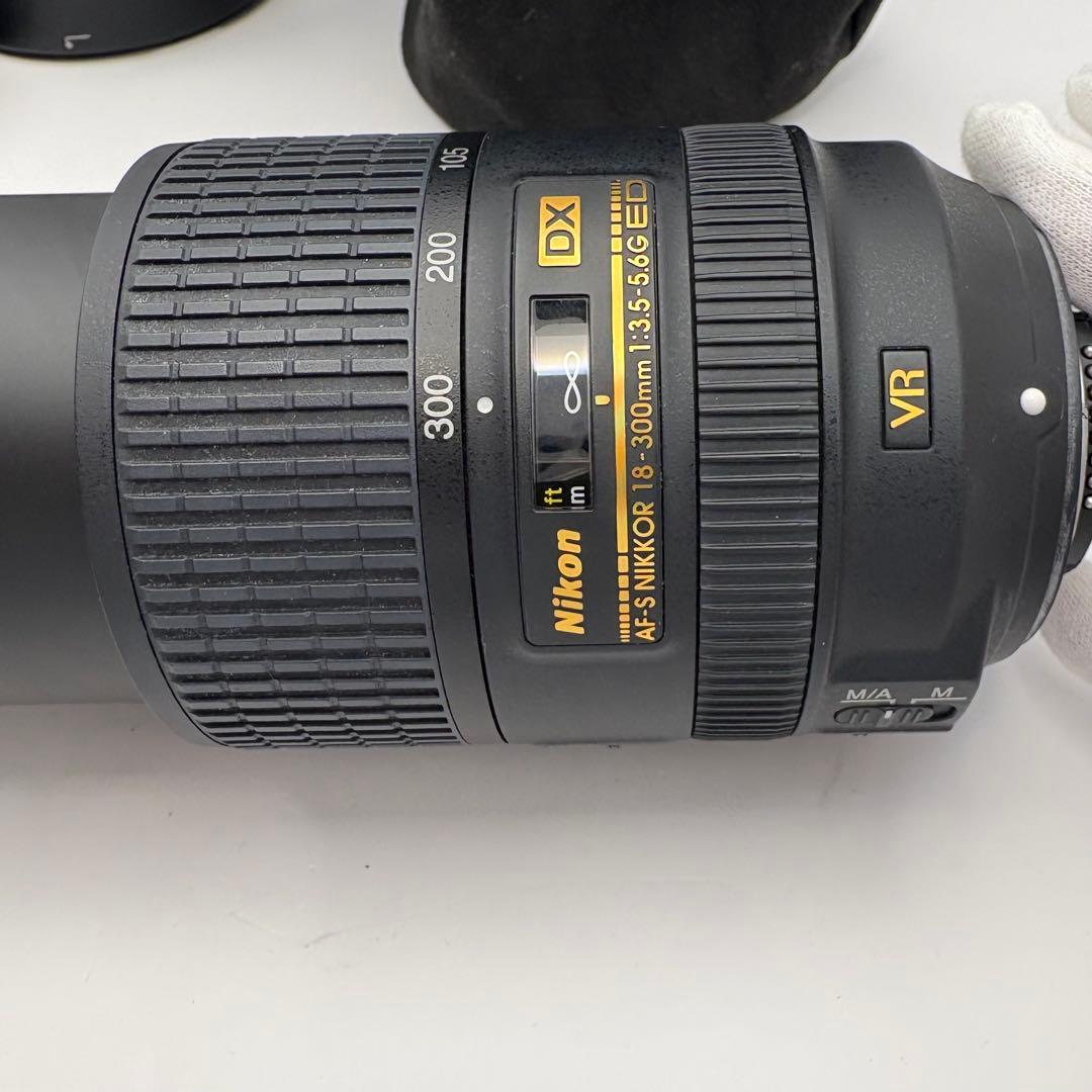 Nikon AF-S DX NIKKOR 18-300mm VR レンズ