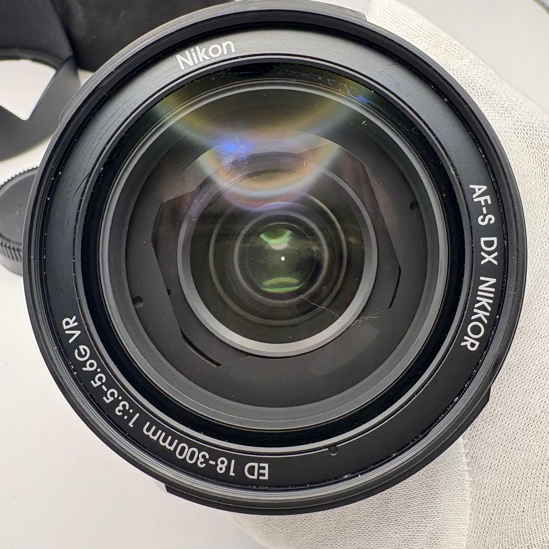 Nikon AF-S DX NIKKOR 18-300mm VR レンズ