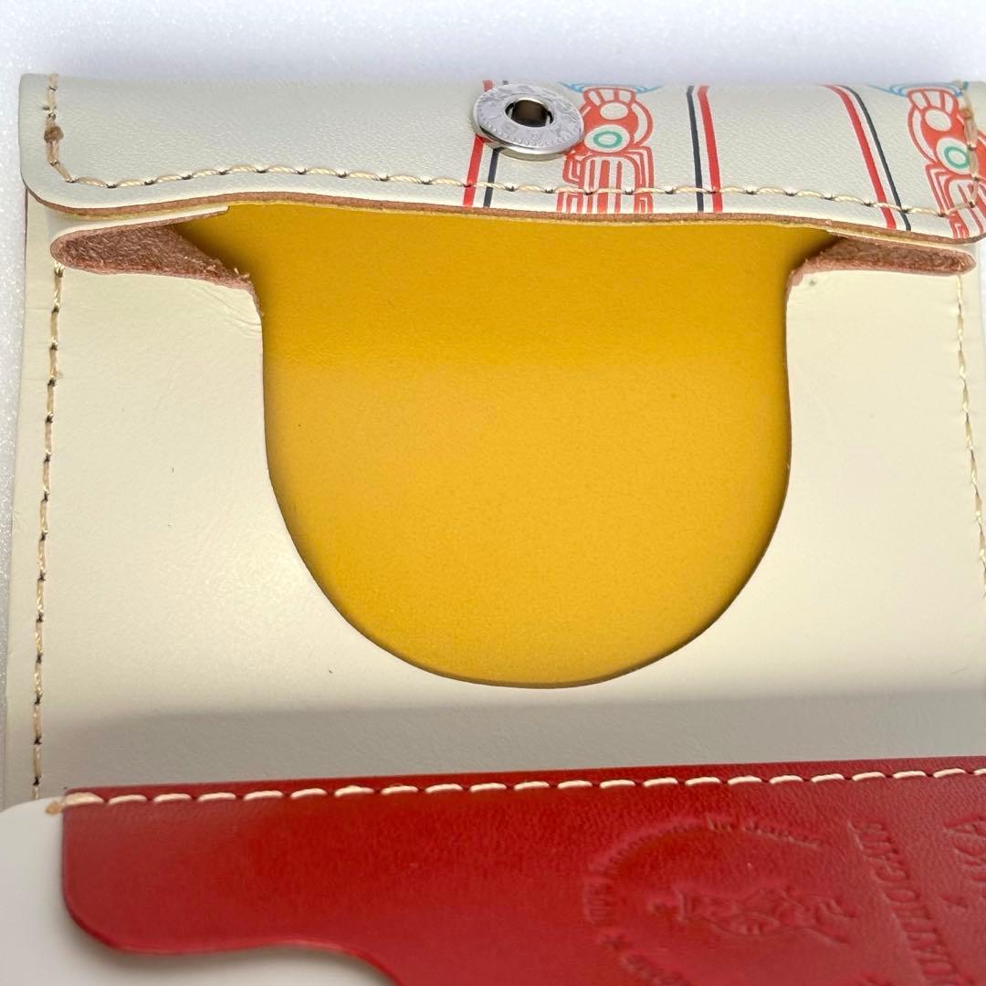 小さい財布 小さいふ。コンチャ 手塚治虫ワールド コラボ「アトムキャット」白