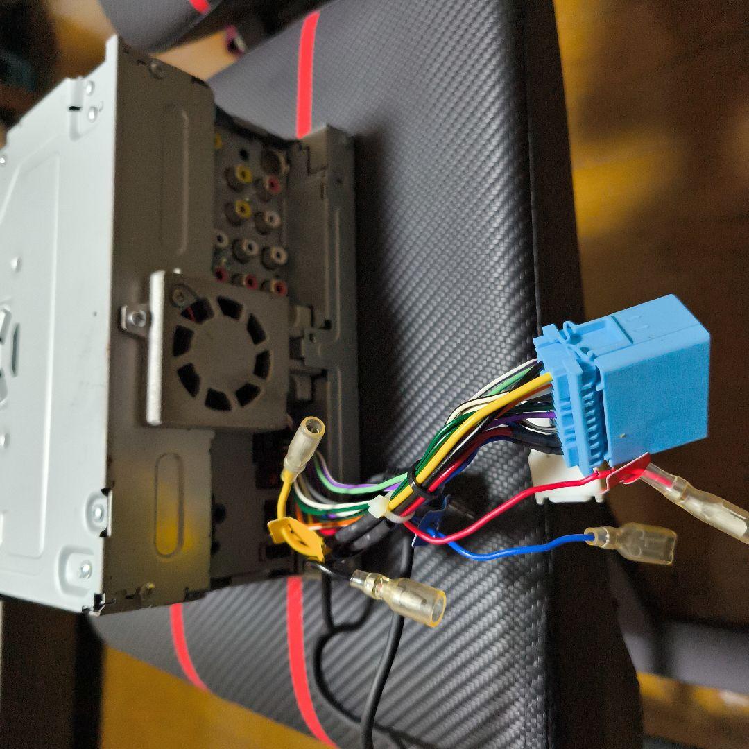 Pioneer pvh-9300dvzs ディスプレイオーディオ　本体