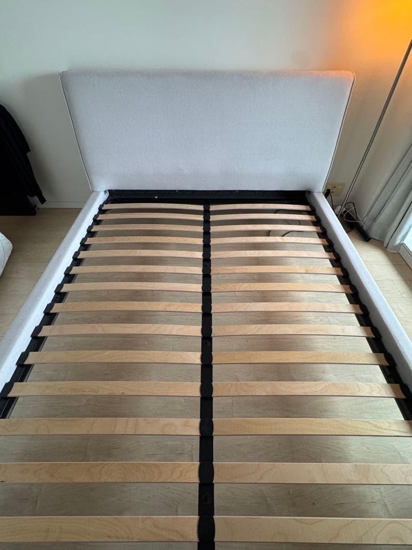 【週末大幅値引き】ボーコンセプトboconcept クイーン ベッドフレーム