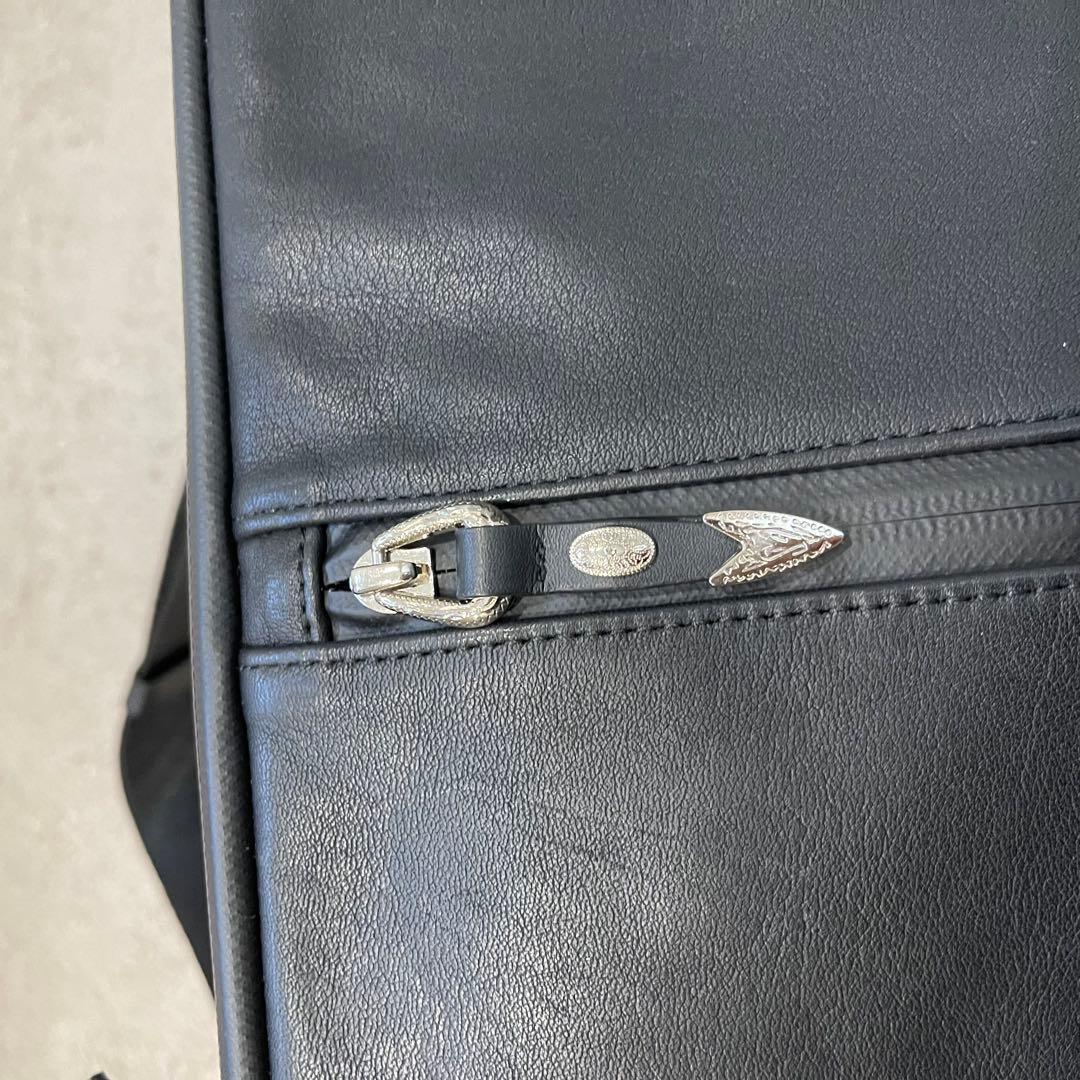 【希少】【完売品】イアパピヨネ メタルパーツショルダーバッグ