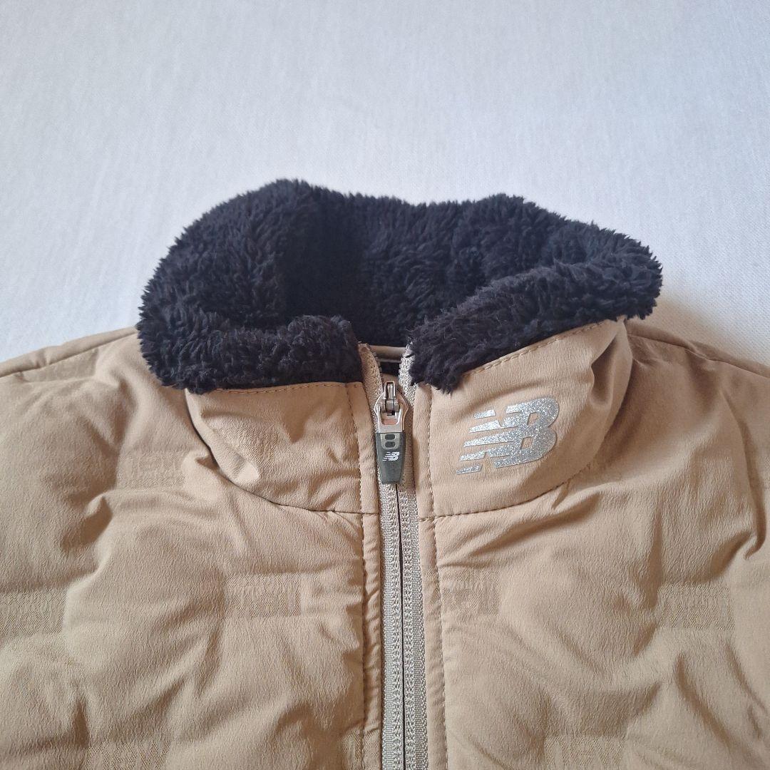 New Balance ベージュ ノースリーブダウンベスト