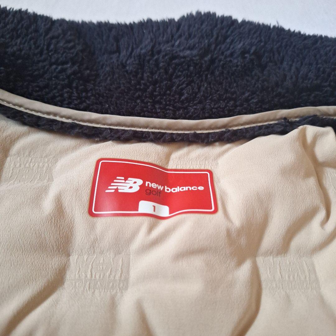 New Balance ベージュ ノースリーブダウンベスト