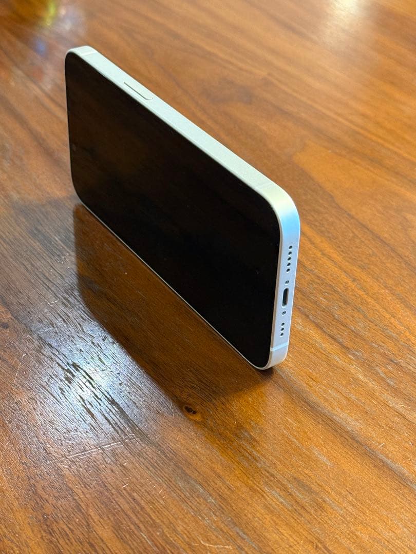 Apple iPhone 14 スターライト SIMフリー