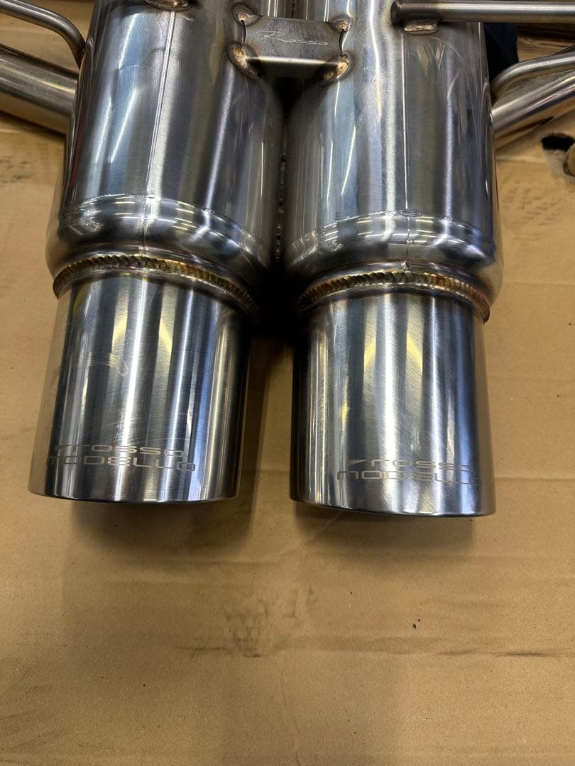 ロッソモデロ　FK7 シビック マフラー