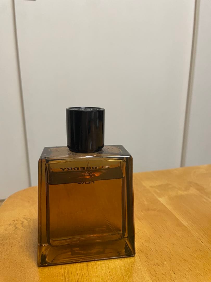 BURBERRY ヒーロー オードパルファム 100mL（箱付き）