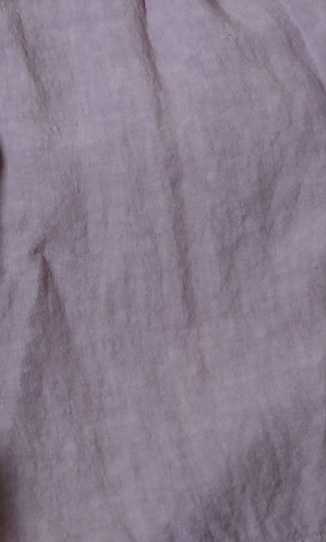 ネストローブ　リネン天然染めフリル使いワンピース　バラ染め