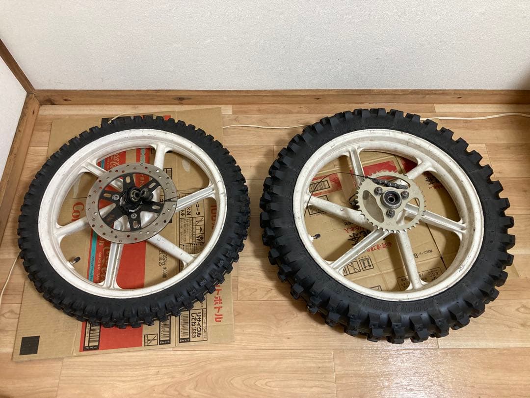 希少・極上品！XR100モタード用 17インチ換装コンプリートキット