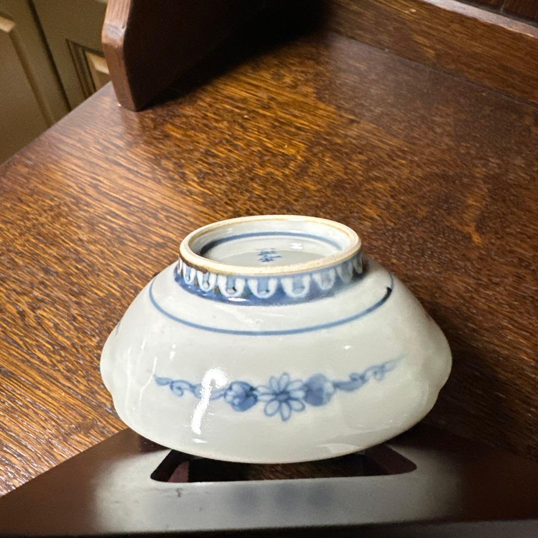 佐藤走波(六代)染錦菊絵. 三なぶり小鉢、三客