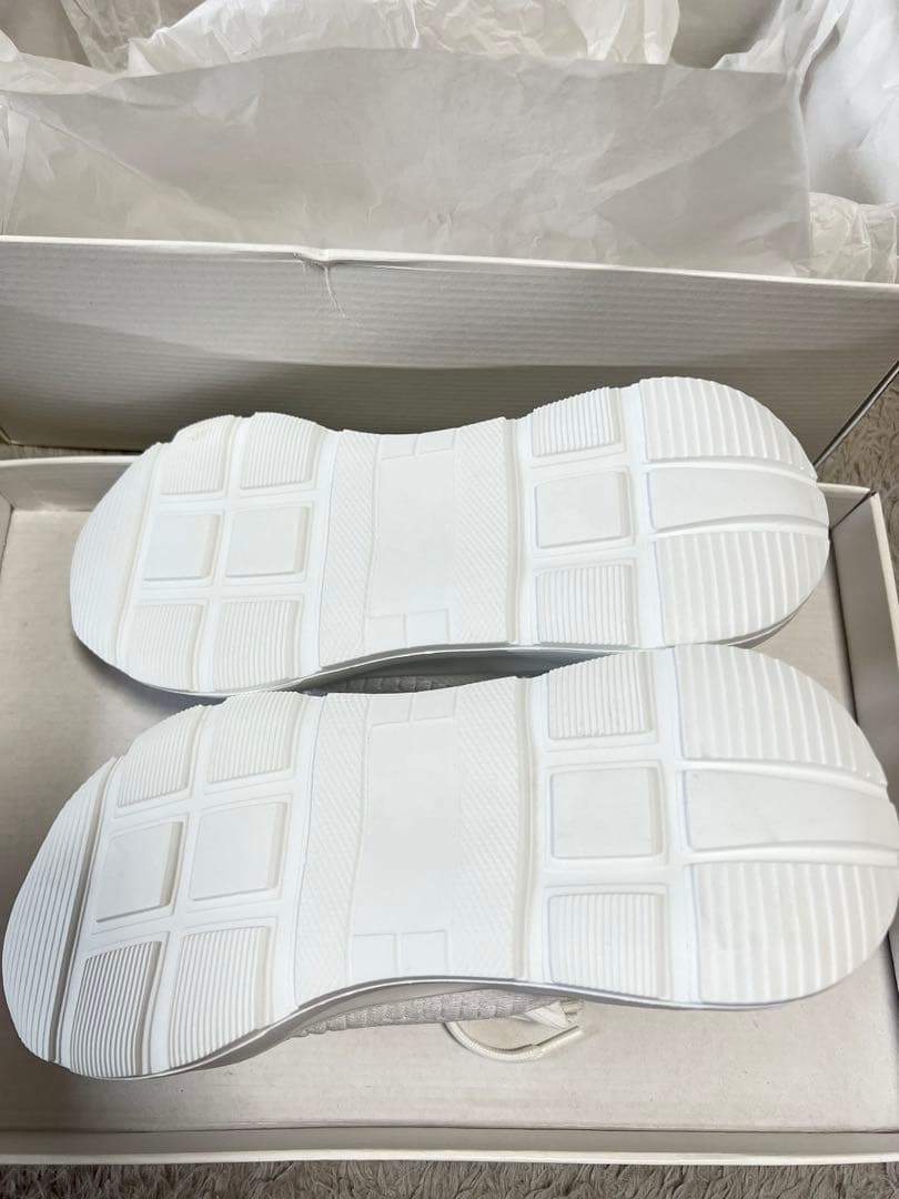 【新品未使用】フランスパビリオンスタッフ限定SAINT JAMES スニーカー