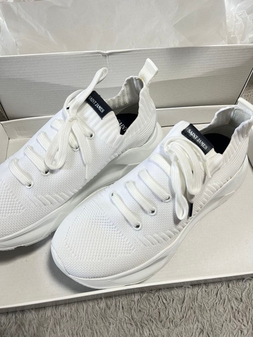 【新品未使用】フランスパビリオンスタッフ限定SAINT JAMES スニーカー