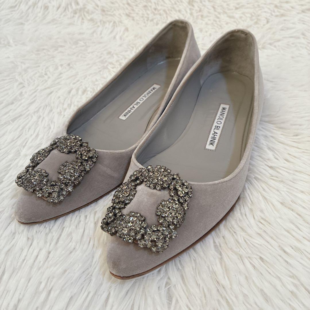 マノロブラニク　ハンギシ ビジュー　ベロア　35 パンプス　22cm グレー