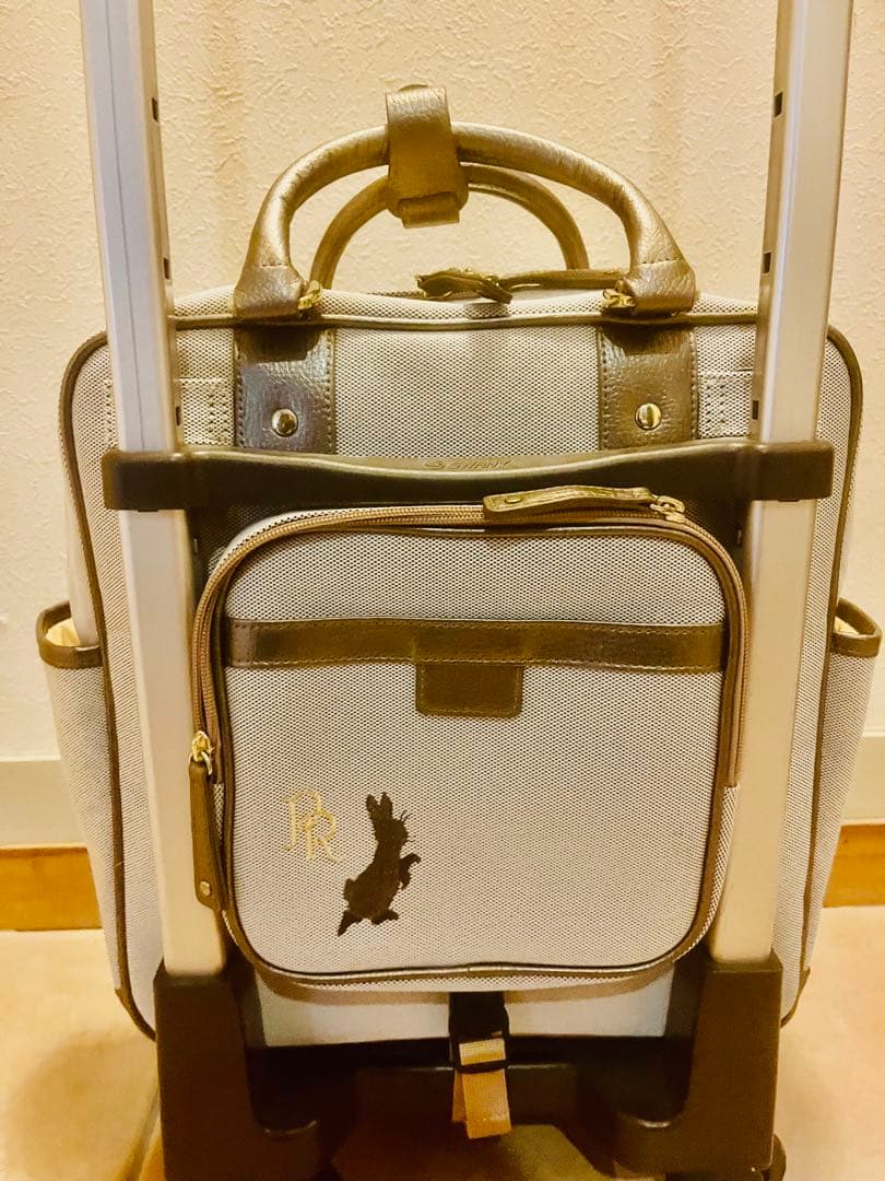 スワニーキャリーバッグ　ピーターラビット