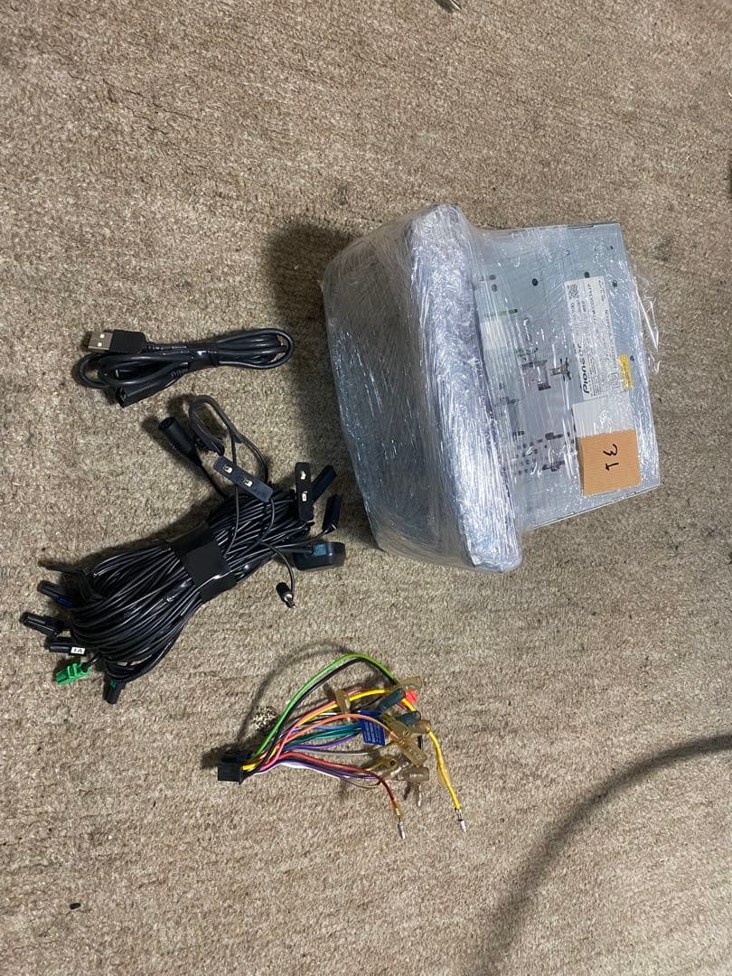 carrozzeria AVIC-RL900 8インチ